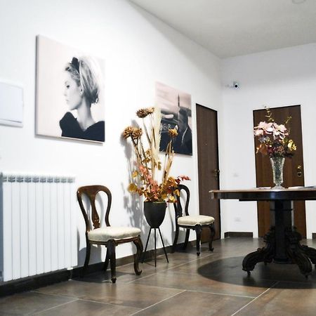 Questo Rinascimento Casa Audrey ナポリ エクステリア 写真