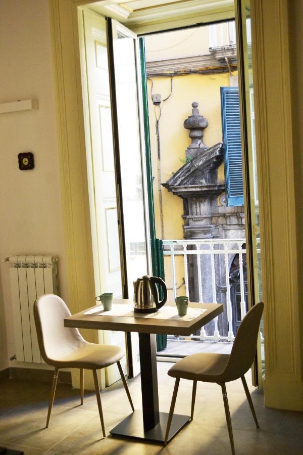 Questo Rinascimento Casa Audrey ナポリ エクステリア 写真